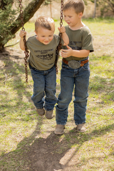 Cattle Checking Buddy Tee