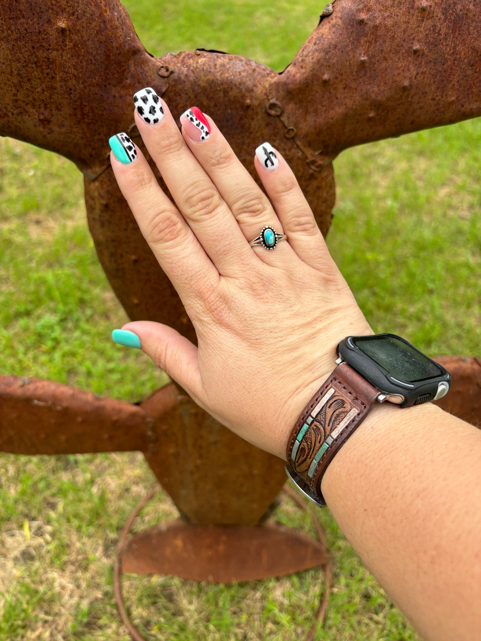 Turquoise Oval Beaded Edge Ring