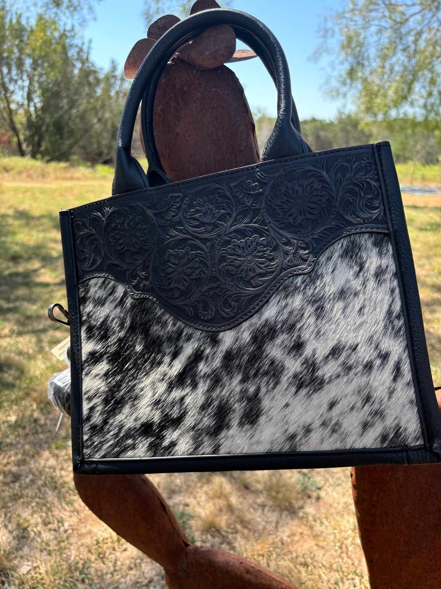 Black Brindled/Tooled Purse