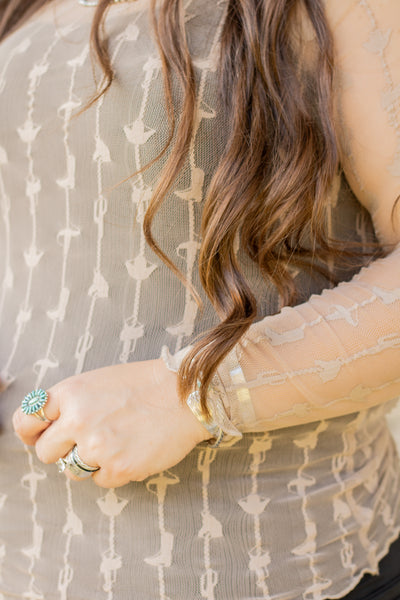 Lariat Lace-Bone