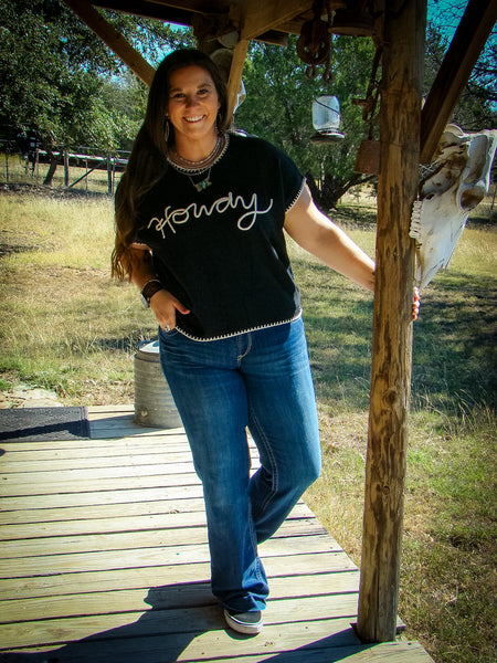 Black Howdy Sleeveless Sweater