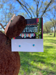 Dainty Turquoise Stud