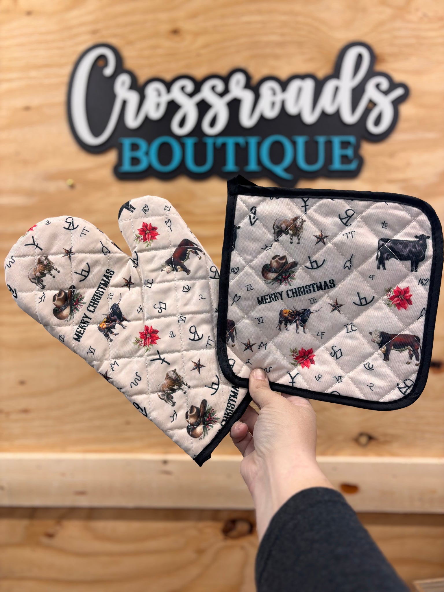 Merry Christmas Cowboy Oven Mit Set