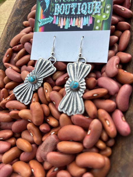 Kingman Bowtie Earrings