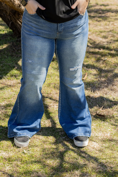 High Rise Slim Flare Jeans